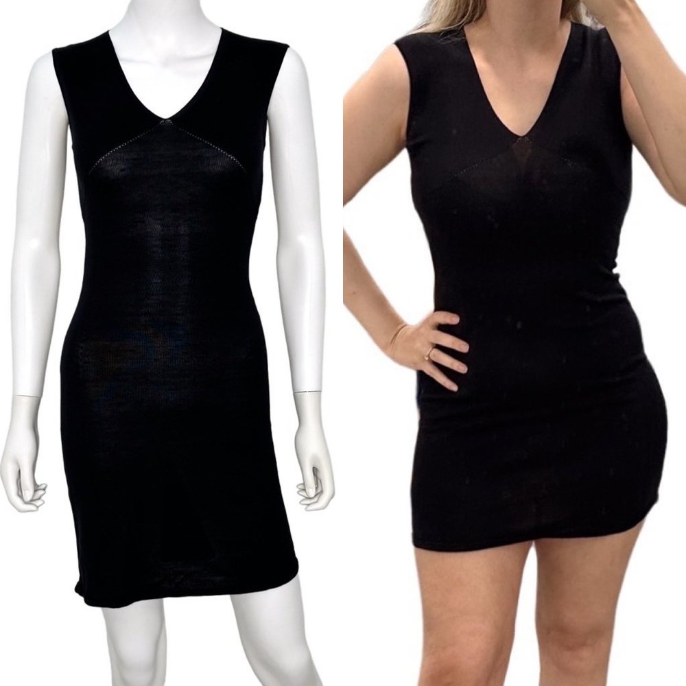 Emanuel Ungaro Petite Vintage V-Neck Silk Knit Fitted Mini Dress in Black Womens